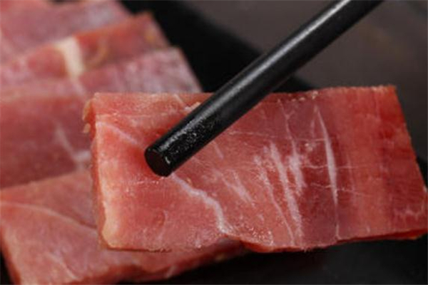 金華火腿可以帶上飛機(jī)嗎 飛機(jī)能托運(yùn)金華火腿嗎 金華火腿可以帶上飛機(jī)嗎 飛機(jī)能托運(yùn)金華火腿嗎