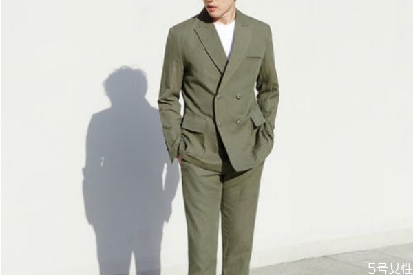 西裝洗皺了怎么辦 西裝的收納方法 西裝洗皺了怎么辦 西裝的收納方法