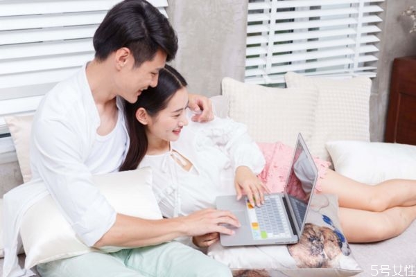 男生可以怎么挽回愛情呢 男生道歉的方法有什么呢 男生可以怎么挽回愛情呢 男生道歉的方法有什么呢