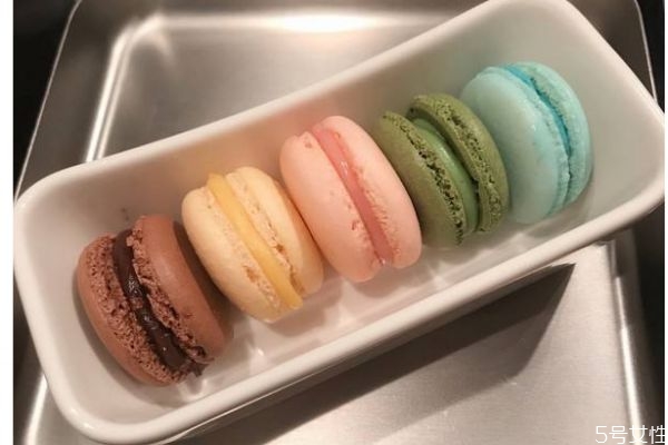 法式馬卡龍是怎么做呢 法式馬卡龍的價格是怎么樣呢 法式馬卡龍是怎么做呢 法式馬卡龍的價格是怎么樣呢