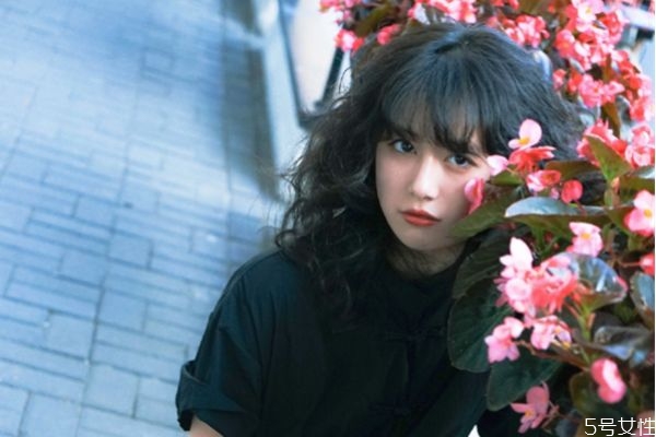 如何把朋友變成戀人 朋友變成戀人的10招 如何把朋友變成戀人 朋友變成戀人的10招