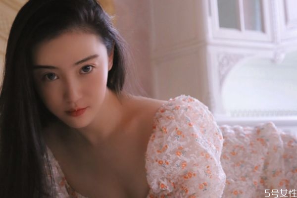 如何把朋友變成戀人 朋友變成戀人的10招 如何把朋友變成戀人 朋友變成戀人的10招