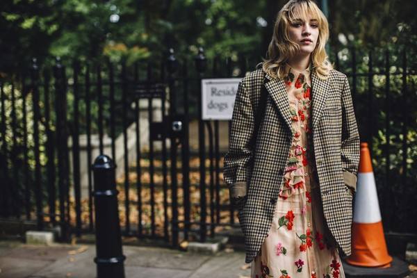 小西裝適合微胖的人穿嗎 小西裝適合怎樣的女生穿 小西裝適合微胖的人穿嗎 小西裝適合怎樣的女生穿