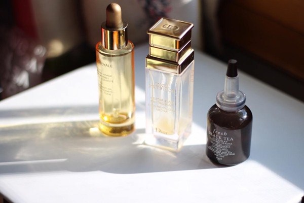 嬌蘭復(fù)原蜜有幾種類型 嬌蘭復(fù)原蜜新舊款有什么不同 嬌蘭復(fù)原蜜有幾種類型 嬌蘭復(fù)原蜜新舊款有什么不同