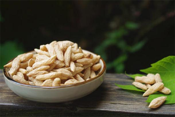 麥冬適合什么樣的人吃 麥冬什么人不能喝 麥冬適合什么樣的人吃 麥冬什么人不能喝