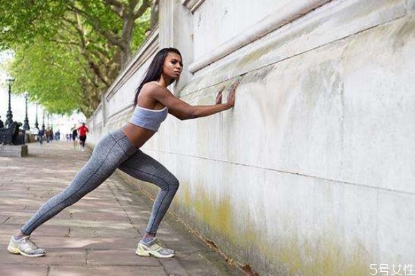 大腿應(yīng)該怎么瘦呢 瘦大腿的辦法有什么呢 大腿應(yīng)該怎么瘦呢 瘦大腿的辦法有什么呢