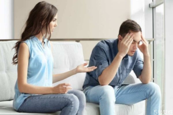 怎么對(duì)付冷暴力的男人 讓冷暴力的男人后悔 怎么對(duì)付冷暴力的男人 讓冷暴力的男人后悔