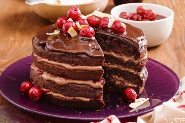 什么人不能吃甜食呢 甜食可以天天吃嗎 什么人不能吃甜食呢 甜食可以天天吃嗎