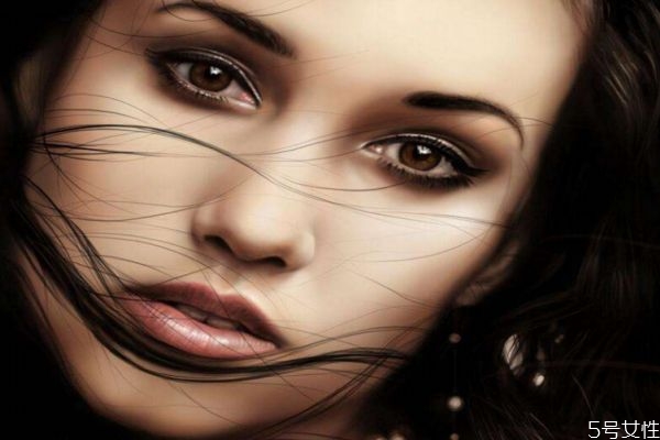 為什么會出現(xiàn)粉刺呢 造成粉刺的原因有什么呢 為什么會出現(xiàn)粉刺呢 造成粉刺的原因有什么呢