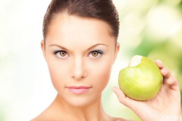 粉刺的種類(lèi)有什么呢 如何區(qū)別粉刺呢