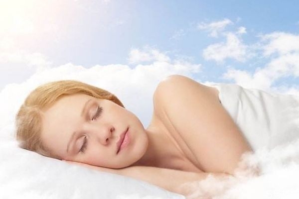 睡覺(jué)可以減肥嗎 睡覺(jué)怎么減肥呢 睡覺(jué)可以減肥嗎 睡覺(jué)怎么減肥呢