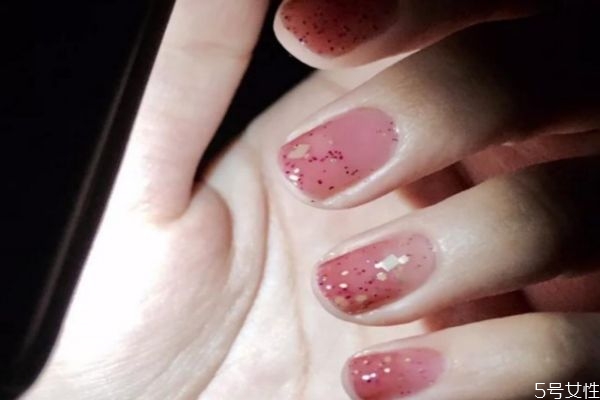 悅詩風吟指甲油什么顏色好看 悅詩風吟指甲油人氣推薦 悅詩風吟指甲油什么顏色好看 悅詩風吟指甲油人氣推薦