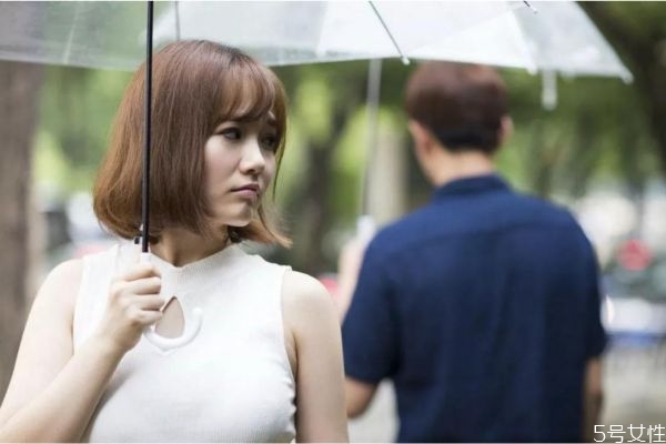 分手了還聯(lián)系還彼此關(guān)心說(shuō)明什么 分手了還聯(lián)系說(shuō)明什么 分手了還聯(lián)系還彼此關(guān)心說(shuō)明什么 分手了還聯(lián)系說(shuō)明什么