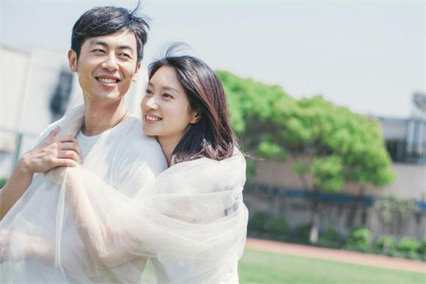 潛意識喜歡上一個人的表現(xiàn) 潛意識喜歡是什么意思 潛意識喜歡上一個人的表現(xiàn) 潛意識喜歡是什么意思