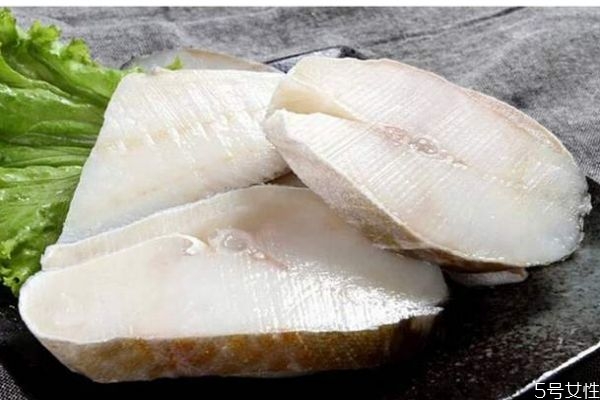 鱈魚有什么營養(yǎng)價(jià)值呢 鱈魚怎么做好吃呢 鱈魚有什么營養(yǎng)價(jià)值呢 鱈魚怎么做好吃呢