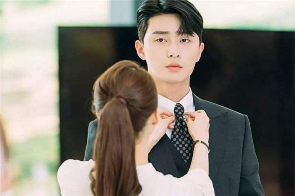 互相暗戀的人對(duì)視會(huì)有什么表現(xiàn) 互相暗戀卻不表白的原因 互相暗戀的人對(duì)視會(huì)有什么表現(xiàn) 互相暗戀卻不表白的原因