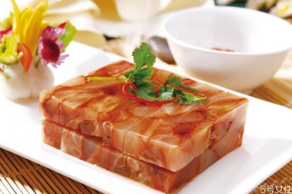 什么人群不能吃牛筋呢 牛筋不能和什么一起吃呢 什么人群不能吃牛筋呢 牛筋不能和什么一起吃呢