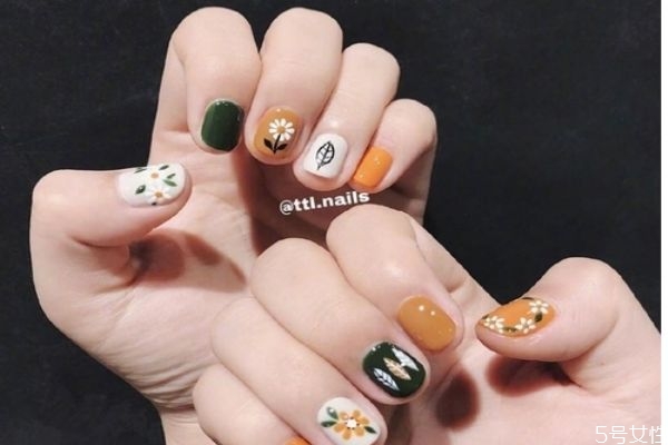 長期做美甲師的危害是什么 經(jīng)常美甲的危害 長期做美甲師的危害是什么 經(jīng)常美甲的危害