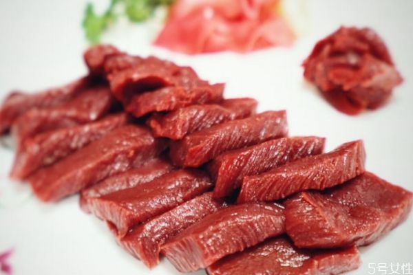 吃馬肉上火嗎 什么人不能吃馬肉嗎 吃馬肉上火嗎 什么人不能吃馬肉嗎