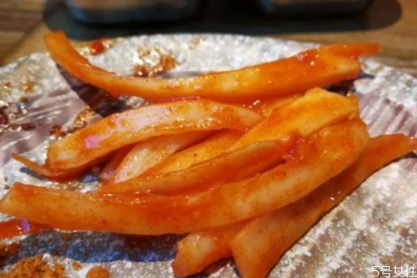 羊尾有什么營養(yǎng)價(jià)值呢 吃羊尾的好處有什么呢 羊尾有什么營養(yǎng)價(jià)值呢 吃羊尾的好處有什么呢