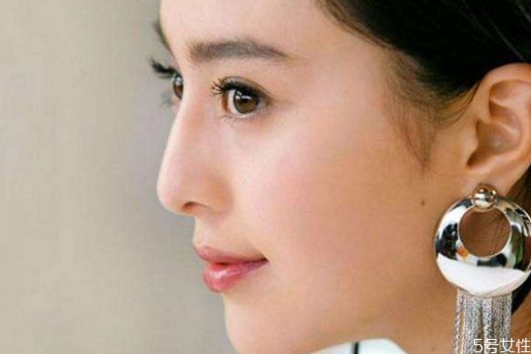 什么是鼻翼縮小手術(shù)呢 鼻翼縮小手術(shù)后有什么注意的呢 什么是鼻翼縮小手術(shù)呢 鼻翼縮小手術(shù)后有什么注意的呢