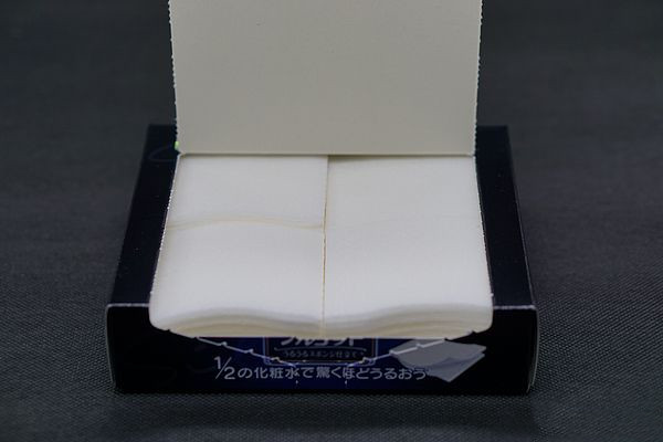 化妝棉適合每天用來洗臉嗎 洗臉選擇哪種化妝棉好 化妝棉適合每天用來洗臉嗎 洗臉選擇哪種化妝棉好