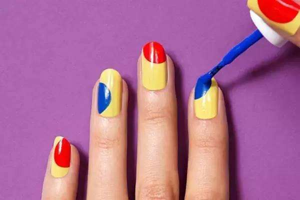 指甲油怎么保存時間長 指甲油壞了有什么表現(xiàn) 指甲油怎么保存時間長 指甲油壞了有什么表現(xiàn)