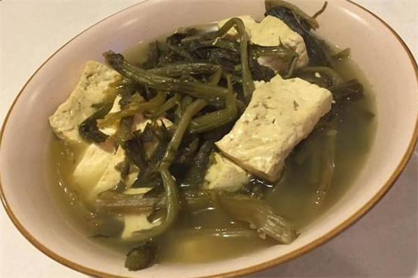 雪里紅燉豆腐的做法 雪里紅燉豆腐怎么做好吃 雪里紅燉豆腐的做法 雪里紅燉豆腐怎么做好吃