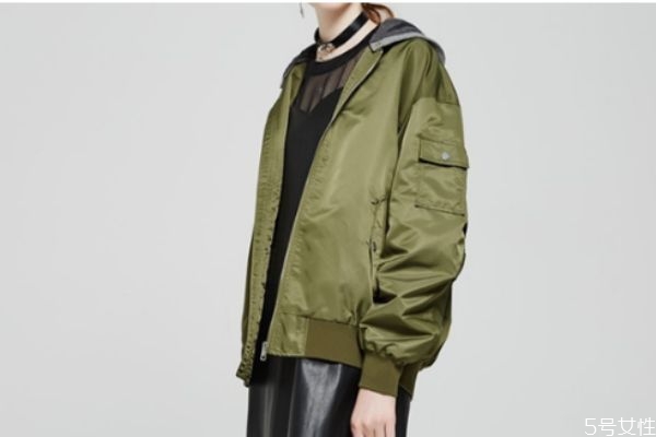 美特斯邦威是什么檔次 美特斯邦威和森馬哪個好 美特斯邦威是什么檔次 美特斯邦威和森馬哪個好