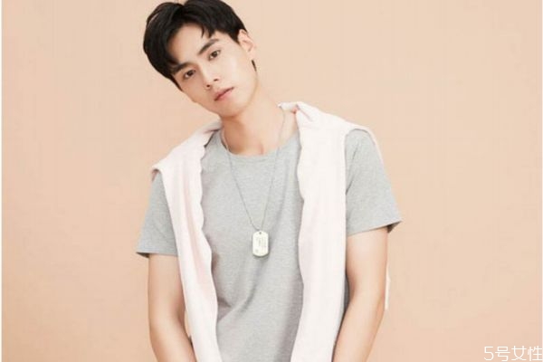 美特斯邦威是什么檔次 美特斯邦威和森馬哪個好 美特斯邦威是什么檔次 美特斯邦威和森馬哪個好