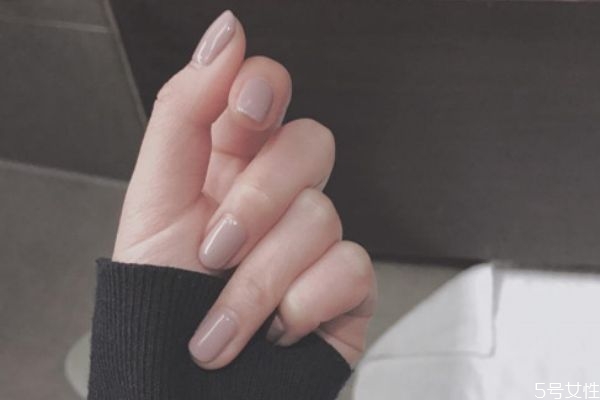 2020性冷淡美甲有哪些 性冷淡風(fēng)格美甲圖片 2020性冷淡美甲有哪些 性冷淡風(fēng)格美甲圖片