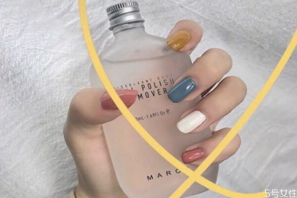 2020性冷淡美甲有哪些 性冷淡風(fēng)格美甲圖片 2020性冷淡美甲有哪些 性冷淡風(fēng)格美甲圖片