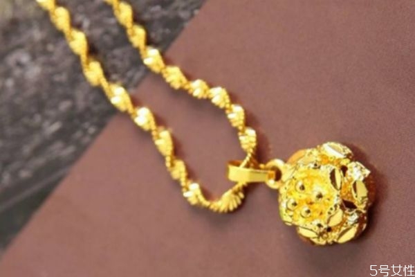 項鏈買什么材質(zhì)的好 項鏈哪種材質(zhì)值得買 項鏈買什么材質(zhì)的好 項鏈哪種材質(zhì)值得買
