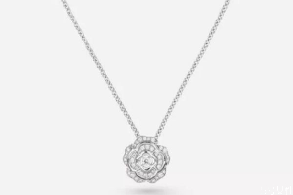 項(xiàng)鏈買(mǎi)什么品牌好 女生項(xiàng)鏈買(mǎi)什么品牌好 項(xiàng)鏈買(mǎi)什么品牌好 女生項(xiàng)鏈買(mǎi)什么品牌好