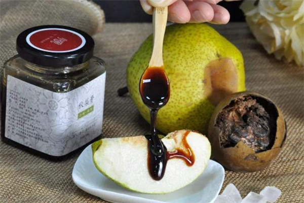 減肥可以喝秋梨膏嗎 秋梨膏能不能減肥 減肥可以喝秋梨膏嗎 秋梨膏能不能減肥