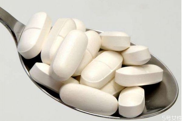 胰腺癌的癥狀有什么呢 胰腺癌造成的原因有什么呢 胰腺癌的癥狀有什么呢 胰腺癌造成的原因有什么呢