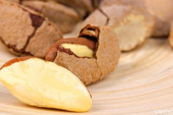 鮑魚(yú)果應(yīng)該怎么挑選呢 吃鮑魚(yú)果會(huì)上火嗎