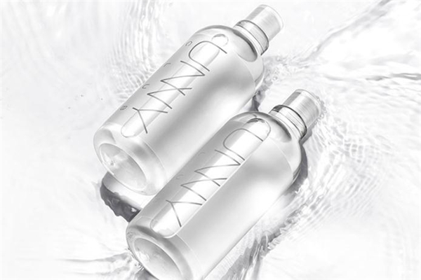 unny卸妝水和皇后卸妝水哪個好 unny卸妝水能卸口紅嗎 unny卸妝水和皇后卸妝水哪個好 unny卸妝水能卸口紅嗎