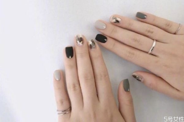 2020性冷淡美甲有哪些 性冷淡風(fēng)格美甲圖片 2020性冷淡美甲有哪些 性冷淡風(fēng)格美甲圖片