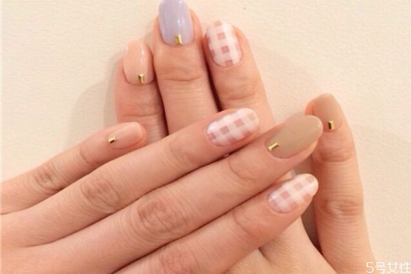 2020性冷淡美甲有哪些 性冷淡風(fēng)格美甲圖片 2020性冷淡美甲有哪些 性冷淡風(fēng)格美甲圖片