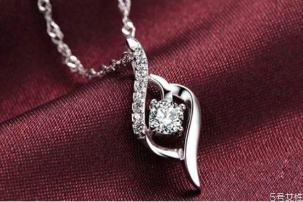 項鏈的尺寸怎么算的 項鏈的尺寸怎么確定