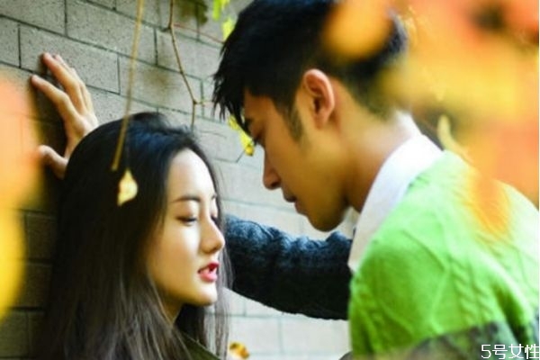 沒談過戀愛的男生怎么追女生 追女孩子的技巧和方法 沒談過戀愛的男生怎么追女生 追女孩子的技巧和方法