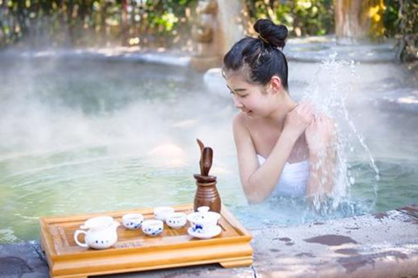 泡溫泉容易得婦科病嗎 泡溫泉能避免婦科病嗎 泡溫泉容易得婦科病嗎 泡溫泉能避免婦科病嗎