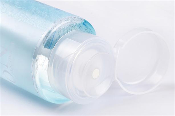 稚優(yōu)泉卸妝水孕婦可以用嗎 稚優(yōu)泉卸妝水含酒精嗎 稚優(yōu)泉卸妝水孕婦可以用嗎 稚優(yōu)泉卸妝水含酒精嗎