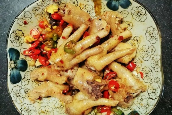 雞爪熱量高嗎 雞爪一次性適合吃多少 雞爪熱量高嗎 雞爪一次性適合吃多少