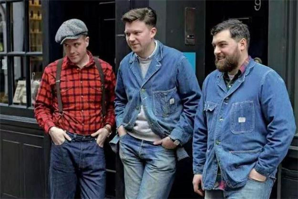 美式風(fēng)格男生怎么搭配 男生美式休閑穿搭圖片 美式風(fēng)格男生怎么搭配 男生美式休閑穿搭圖片