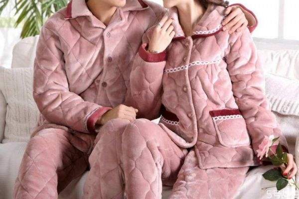 夏天睡衣多久洗一次 睡衣怎么洗比較好 夏天睡衣多久洗一次 睡衣怎么洗比較好