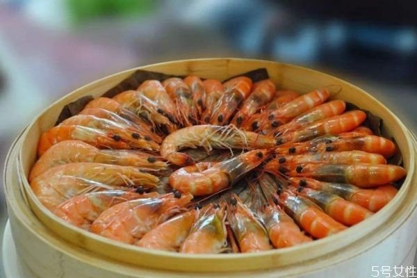 竹節(jié)蝦孕婦可以吃嗎 孕婦吃蝦有什么好處呢 竹節(jié)蝦孕婦可以吃嗎 孕婦吃蝦有什么好處呢
