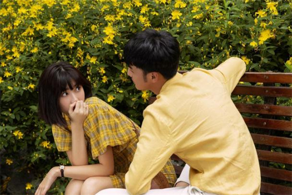 愛(ài)情中單戀能保持多久 單方面付出的感情能堅(jiān)持多久 愛(ài)情中單戀能保持多久 單方面付出的感情能堅(jiān)持多久