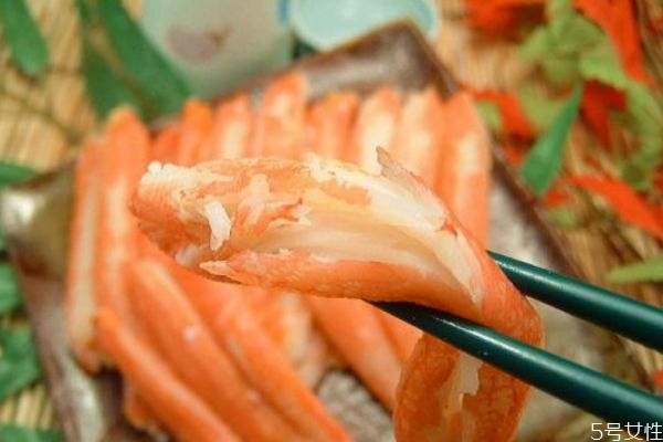 雪蟹應該怎么挑選呢 吃雪蟹有什么注意的呢 雪蟹應該怎么挑選呢 吃雪蟹有什么注意的呢